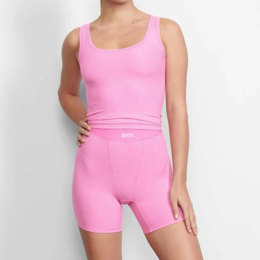 Skims Soft Lounge Ribbed Tank & Boxer Set